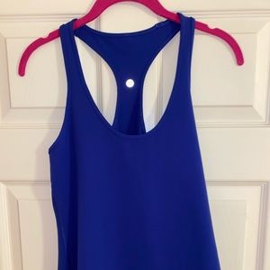 Lululemon tank